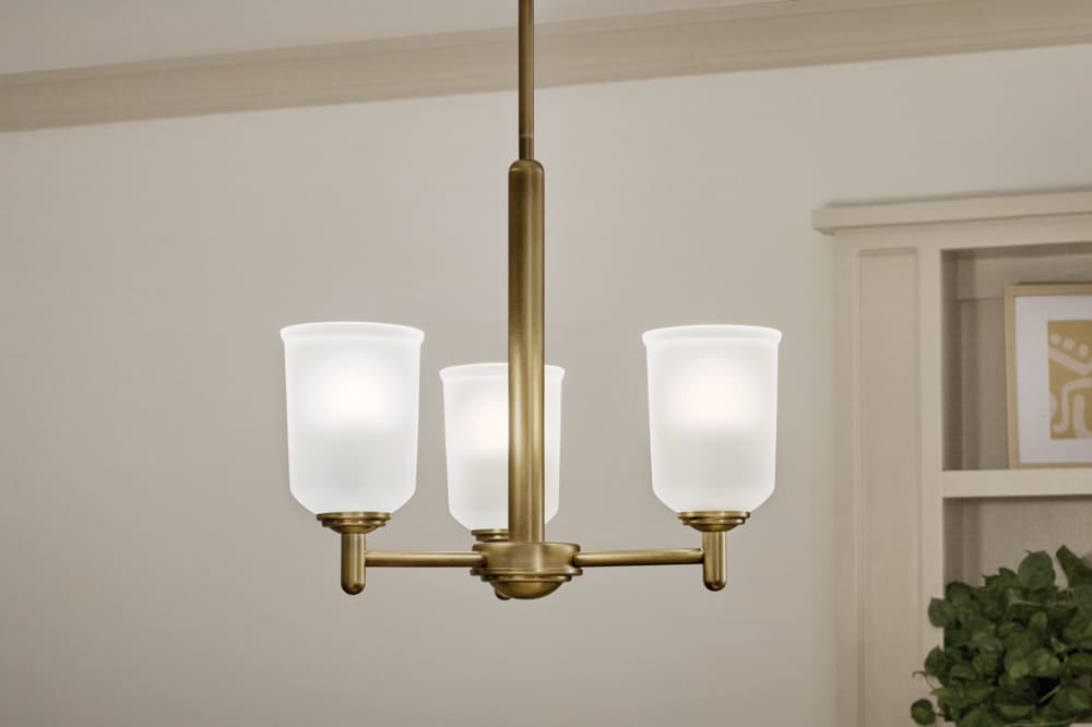Kichler Shailene 3 -Light Gold Traditional For Use in Bedrooms, Dining Rooms, Foyers, Kitchens, Living Rooms Chandelier 5696781